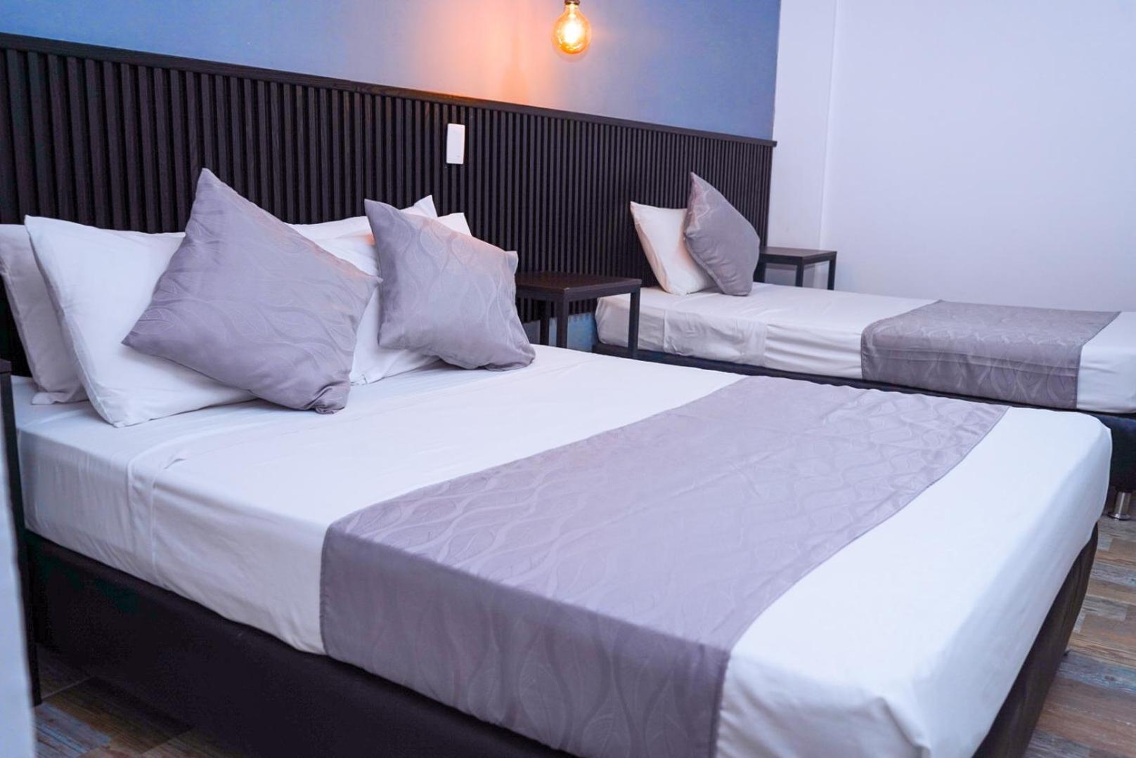 Hotel Palmas del Estadio, Laureles