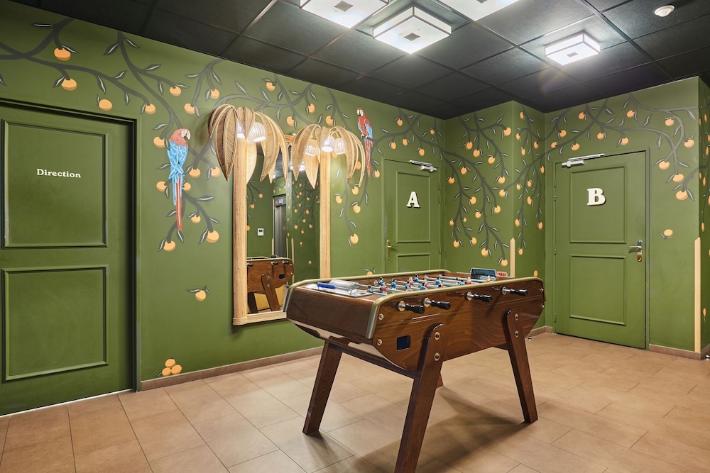 ApartHotel Paris Levallois Maurice Ravel, Paris