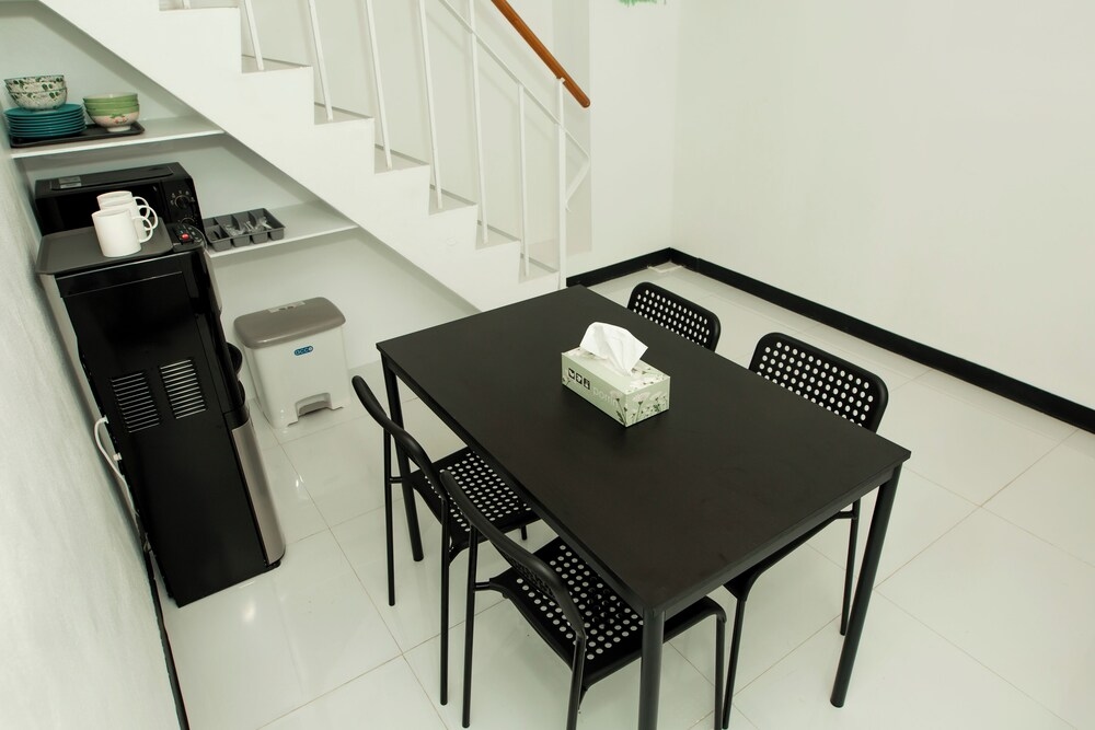 The Hostel Era, Bangkok