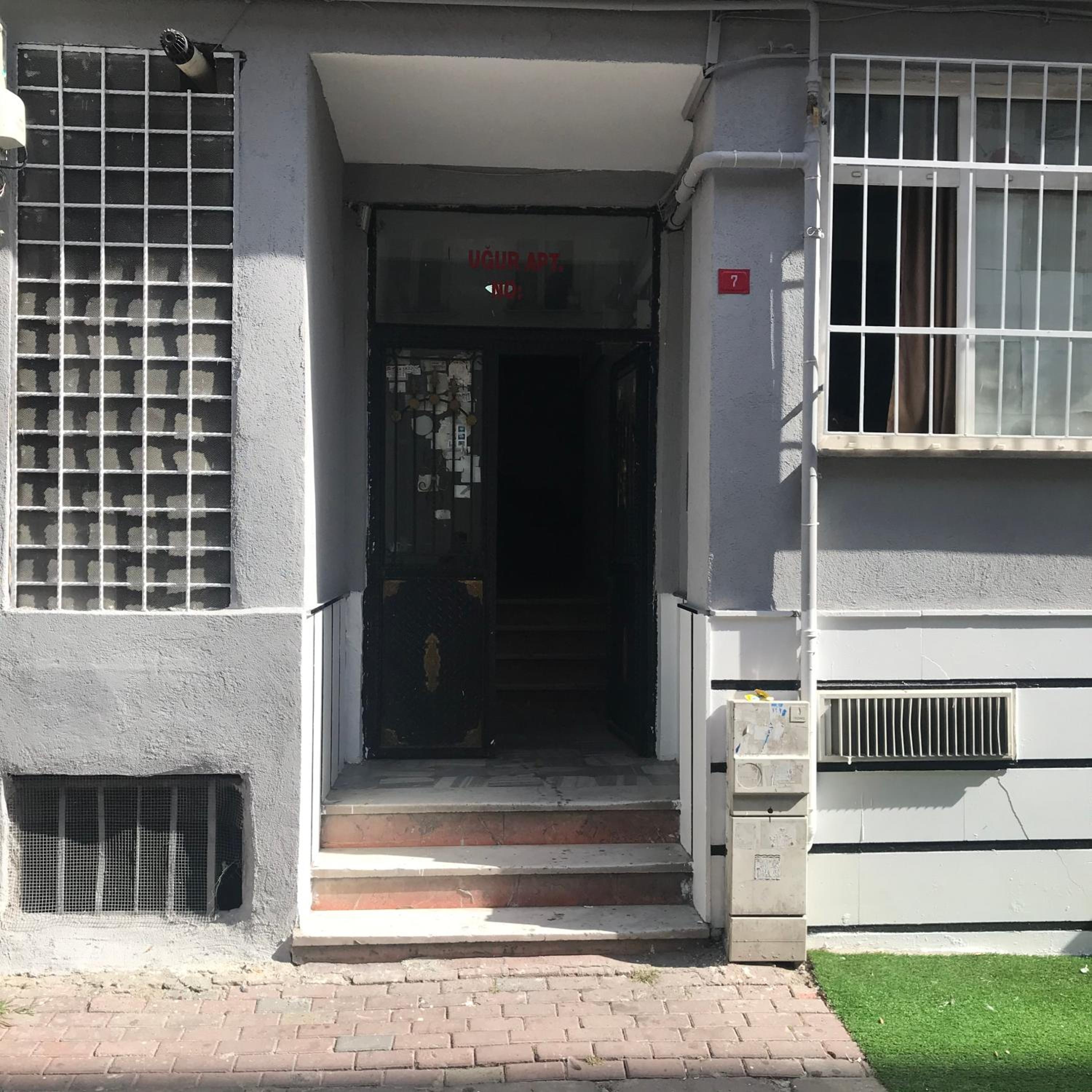 Hakan’s apartment