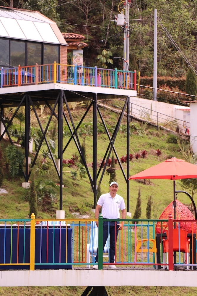 EL NIDO HOTEL GUATAPE
