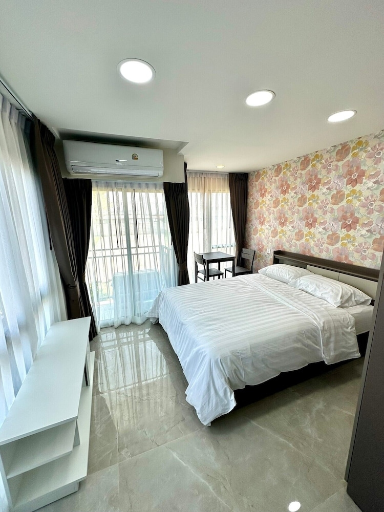 arunsakhon luxury condo, Bangkok